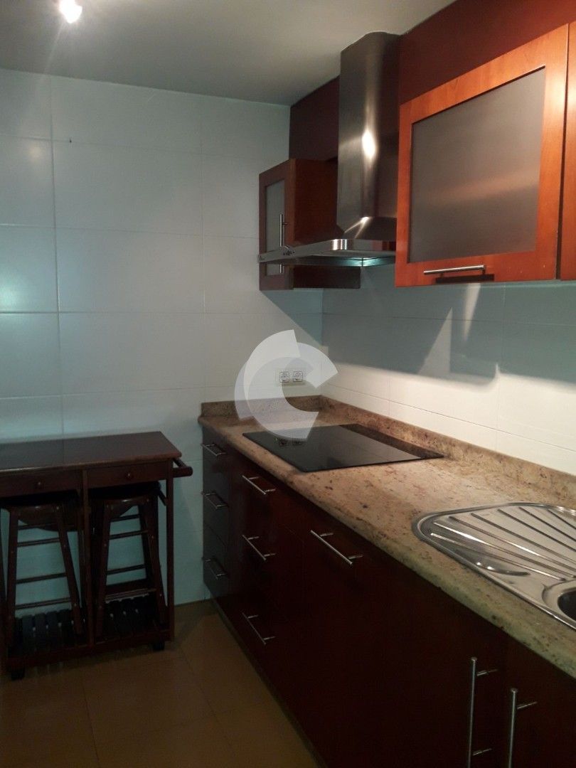 Cocina de Dúplex de alquiler en Ourense Capital 