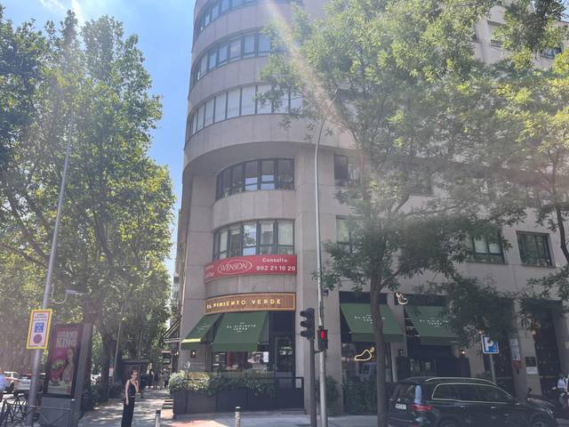 Oficina en Alquiler en Calle Quintana en Argüelles