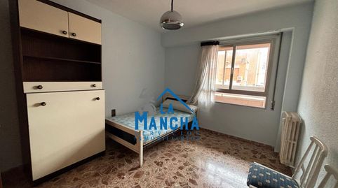 Foto 4 von Wohnung zum Verkauf in Avenida Ramon y Cajal, Industria, Albacete Capital