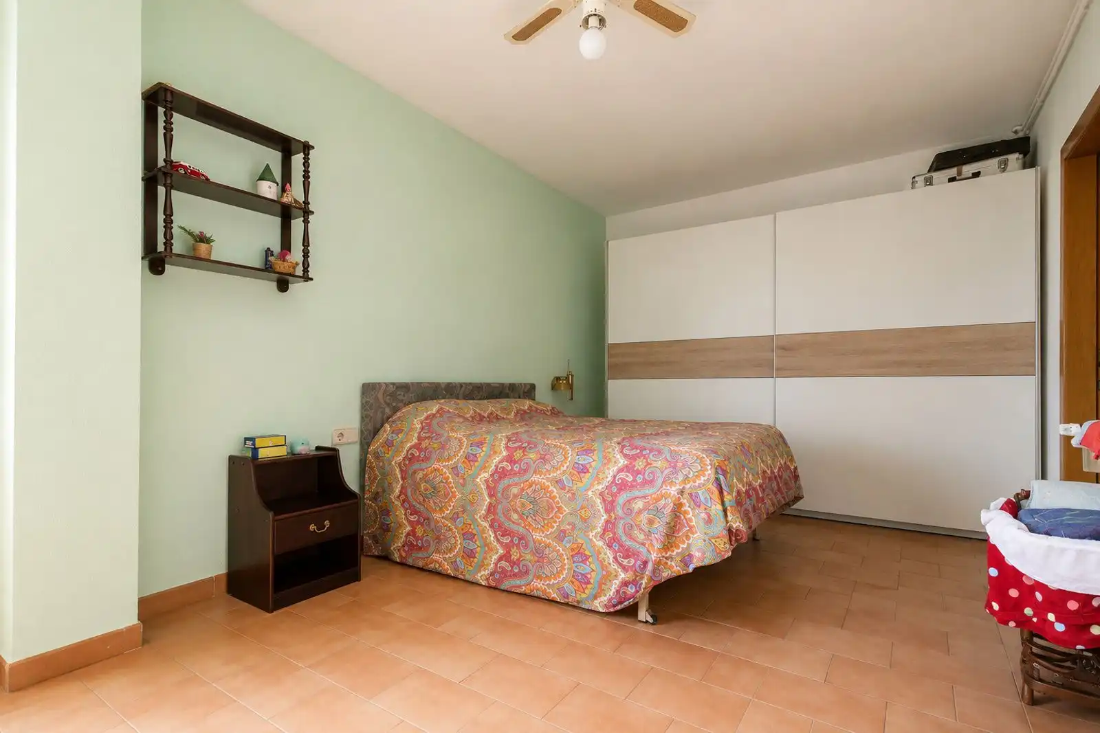 Habitación de Casa o chalet en venta en Cubelles con Calefacción, Jardín privado y Terraza