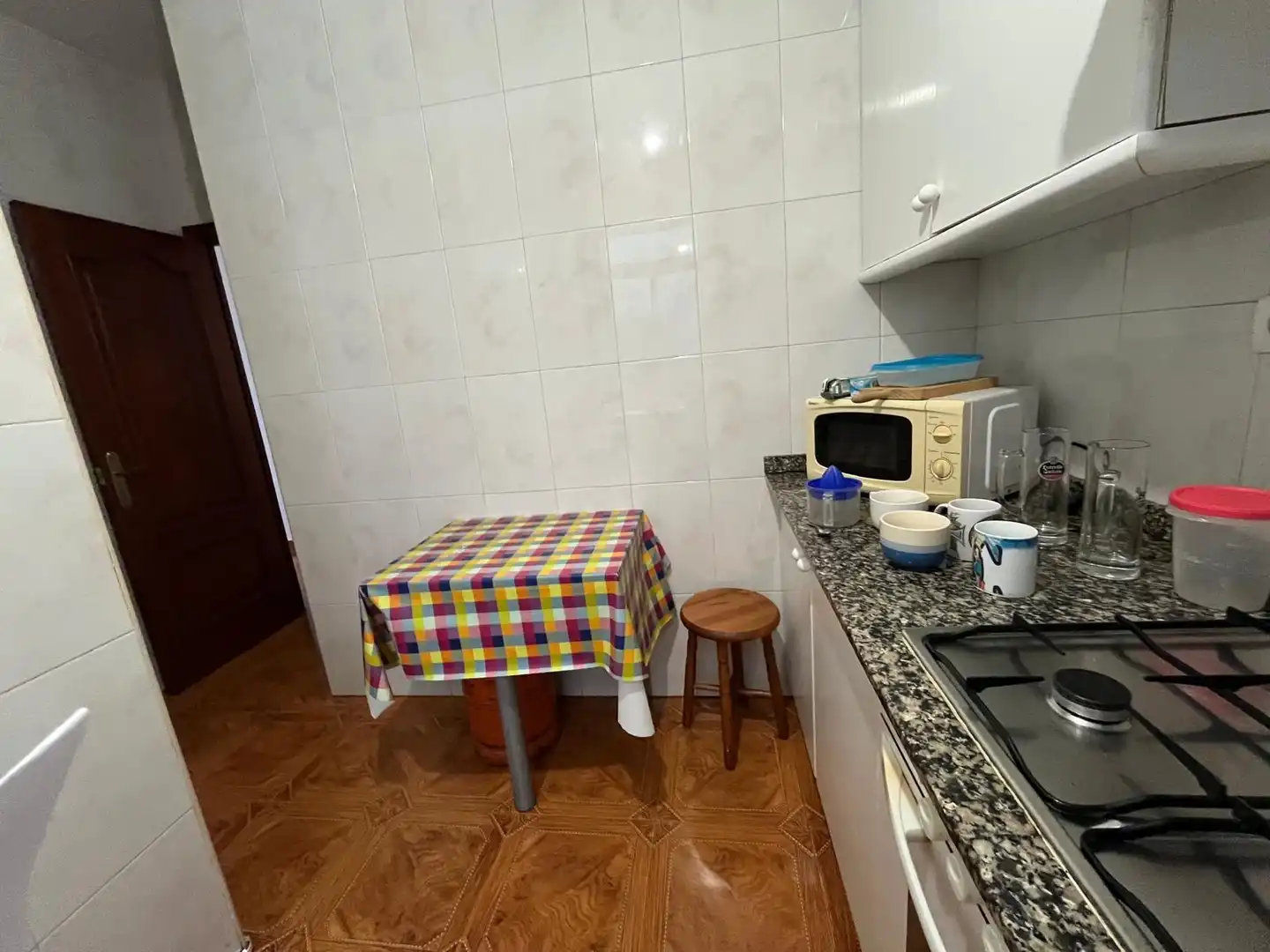 Cuina de Pis de lloguer en A Coruña Capital  amb Terrassa i Moblat