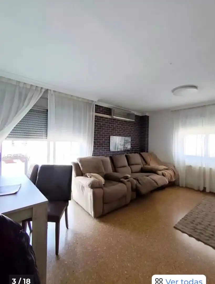 Sala d'estar de Pis en venda en Badalona amb Aire condicionat, Calefacció i Traster