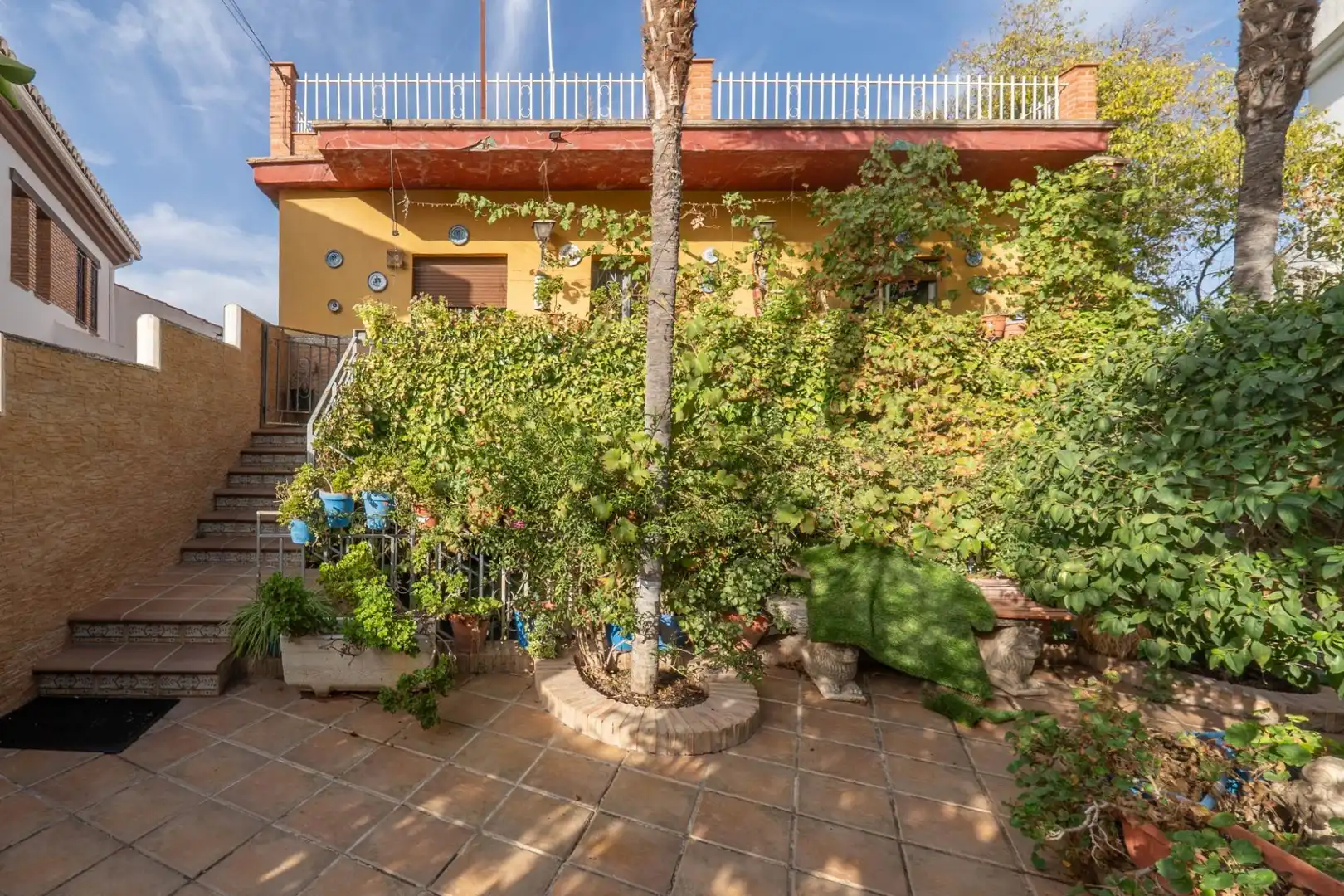 Jardí de Casa o xalet en venda en La Zubia amb Calefacció, Jardí privat i Terrassa