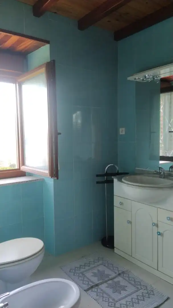 Baño de Casa o chalet en venta en Cariño con Jardín privado, Parquet y Terraza