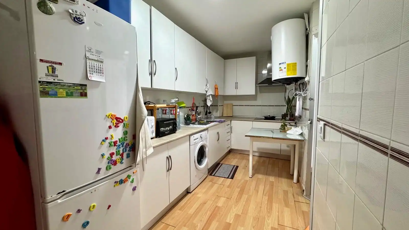 Cocina de Piso en venta en Cáceres con Trastero, Amueblado y Horno