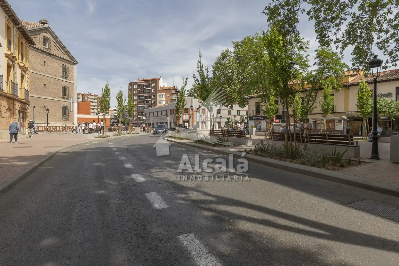 Vista exterior de Casa adosada en venta en Alcalá de Henares