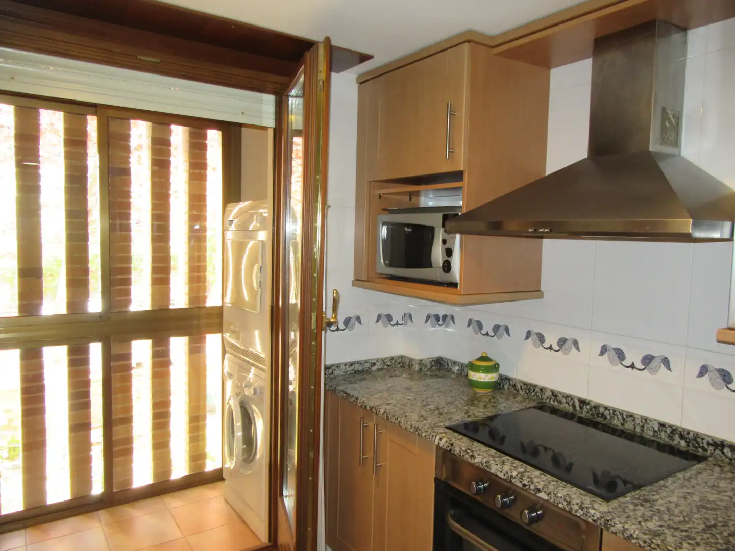 Kitchen of Detached homes for rent in Zaragoza  with Air Conditioner, Heating and Private garden