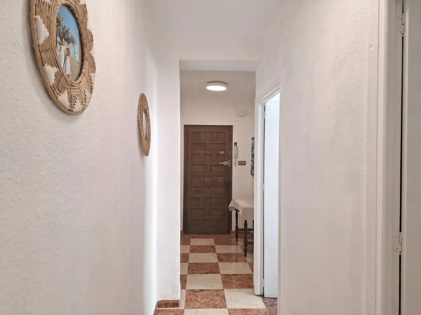 Wohnung zum Verkauf in Torrenueva Costa mit Terrasse und Möbliert