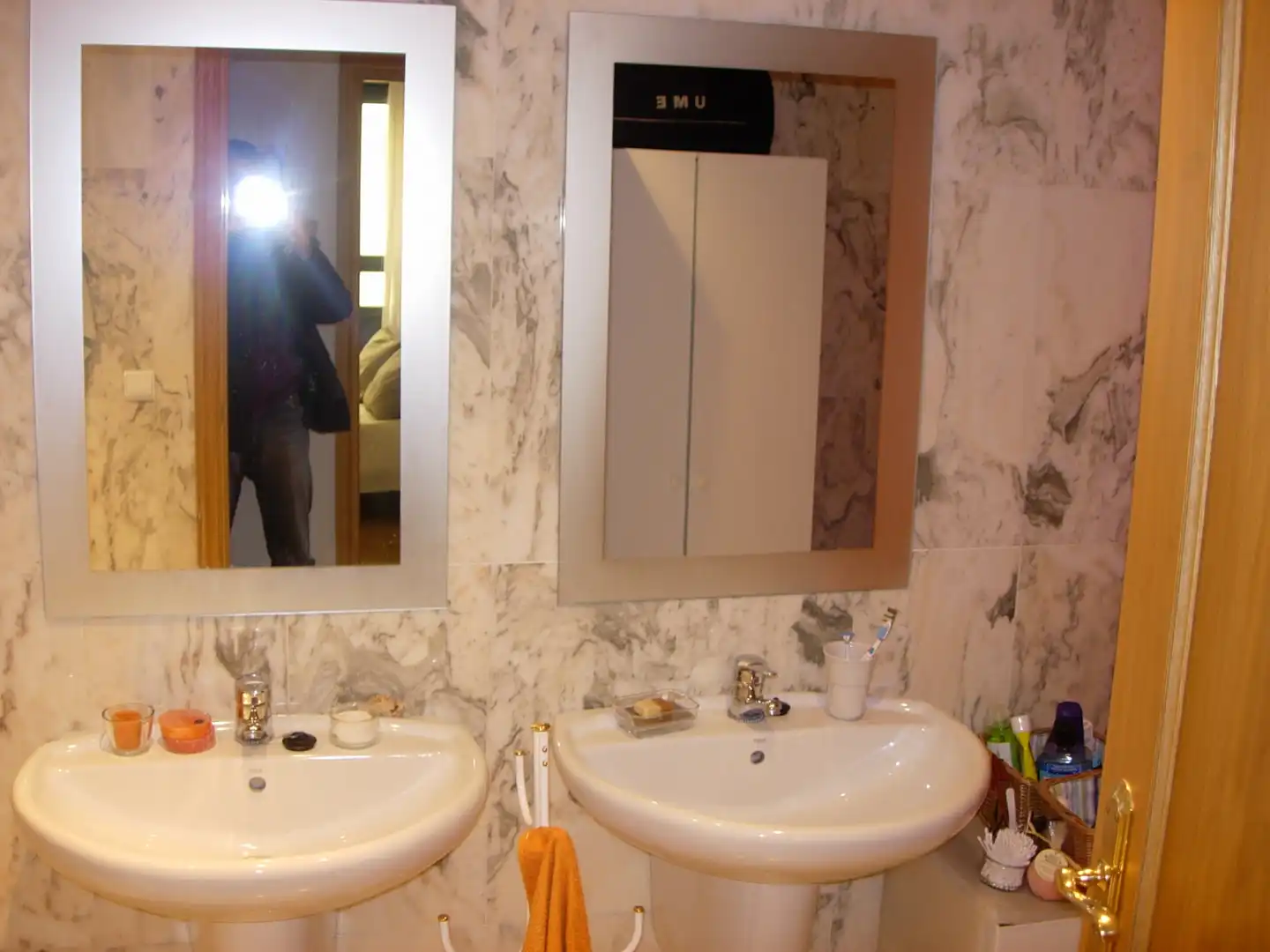 Badezimmer von Wohnung zur Miete in Zaragoza mit Heizung, Parkett und Möbliert