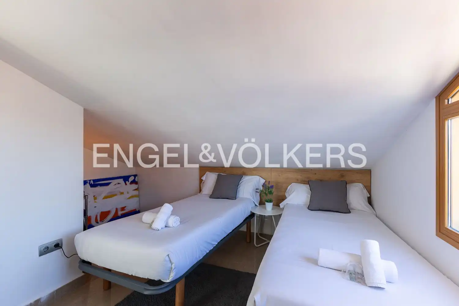 Habitación de Piso en venta en Valencia con Aire acondicionado, Calefacción y Jardín privado