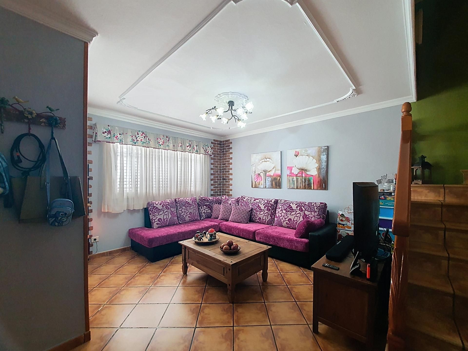 Sala d'estar de Casa o xalet en venda en Teror amb Aire condicionat, Calefacció i Terrassa