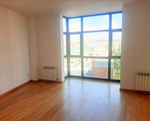 Bedroom of Flat to rent in  Madrid Capital  with Air Conditioner, Heating and Parquet flooring