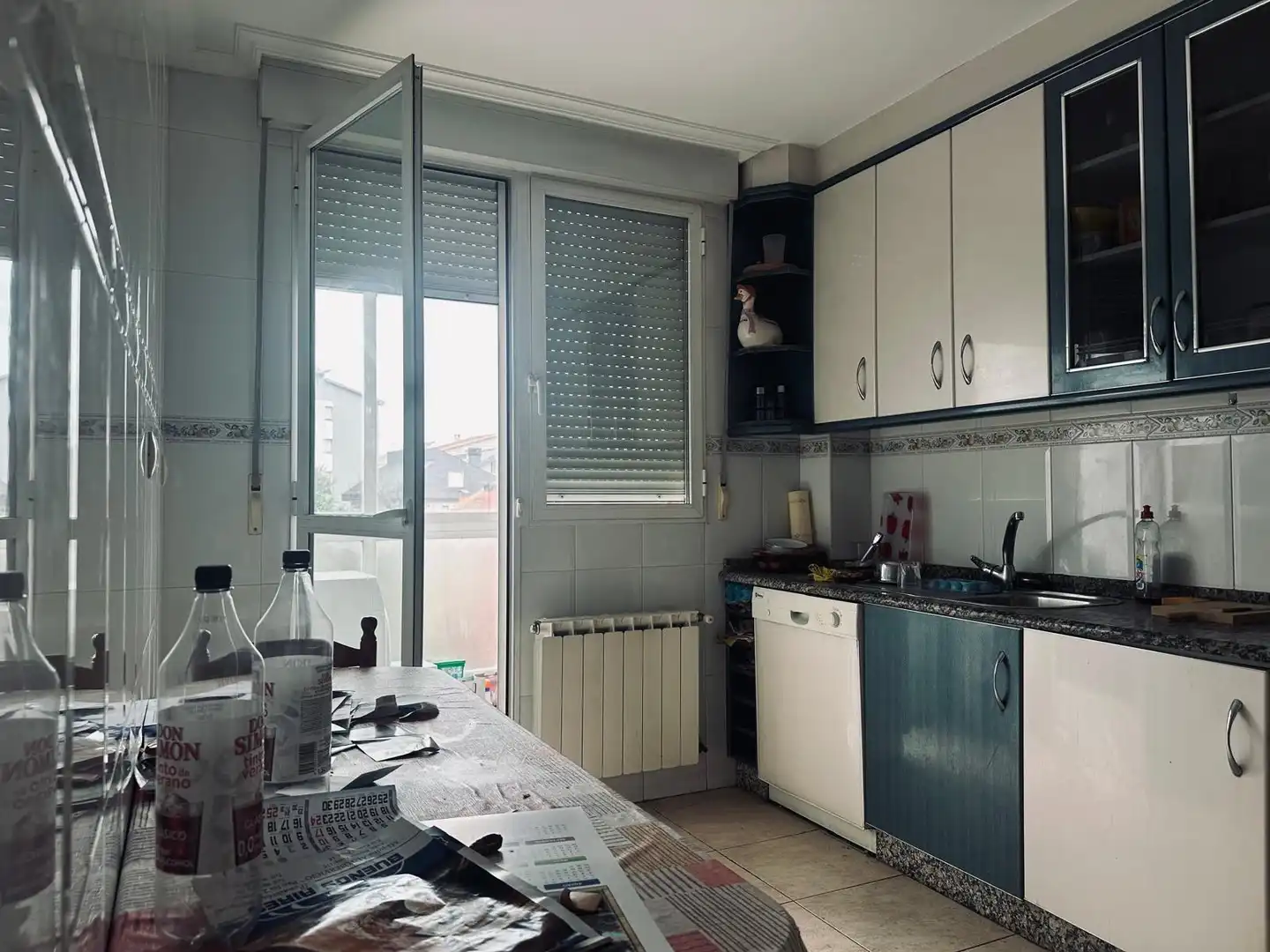 Kitchen of Flat for sale in Ourense Capital   with Heating