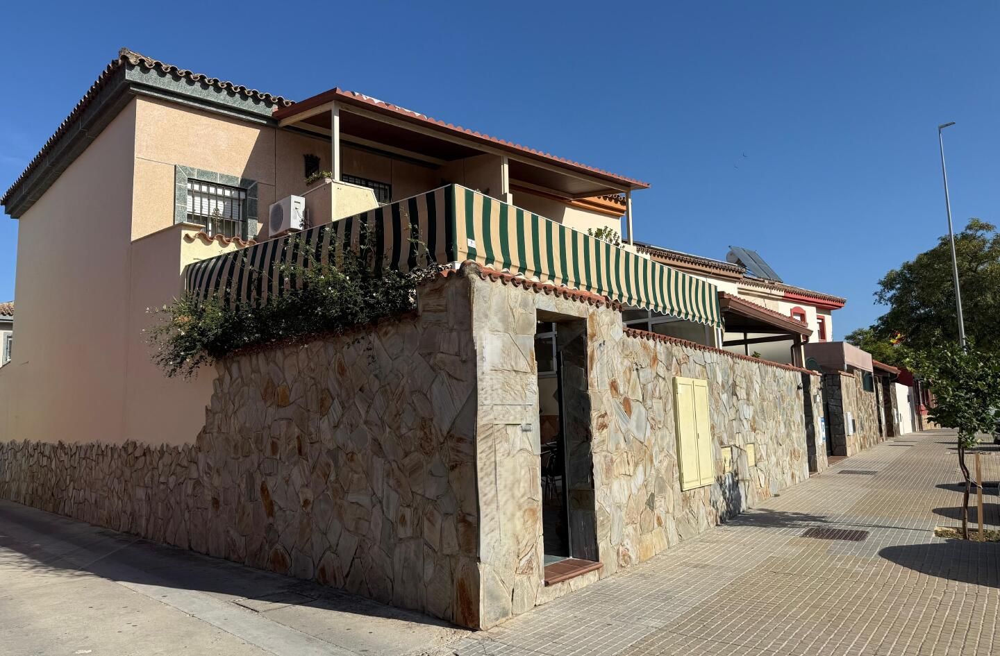 Exterior view of House or chalet for sale in Jerez de la Frontera