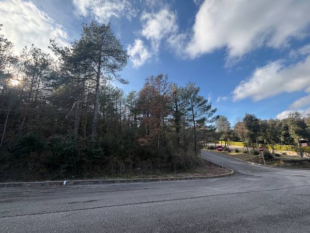 Terreno residencial en Alquiler en Calle Cadí, 2 en Seva