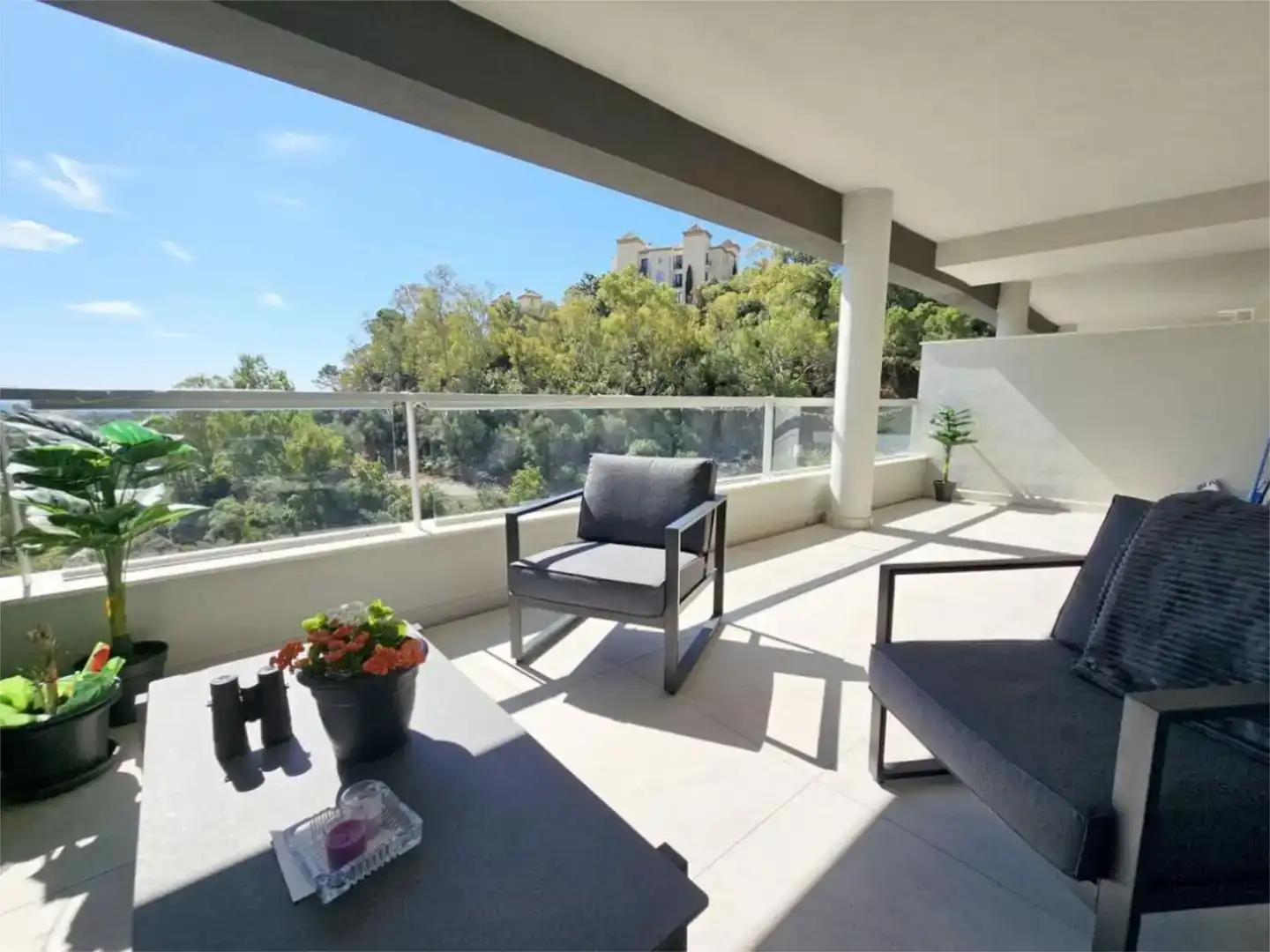 Terraza de Piso en venta en Nueva Andalucía
