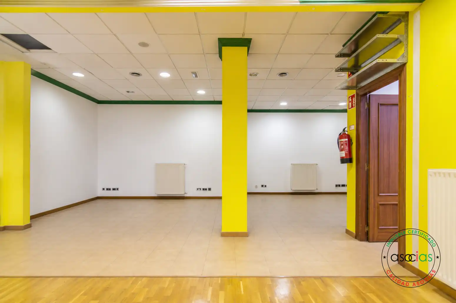 Local comercial en venta en Sama - CL CAPITAN ALONSO NART 19, imagen 5