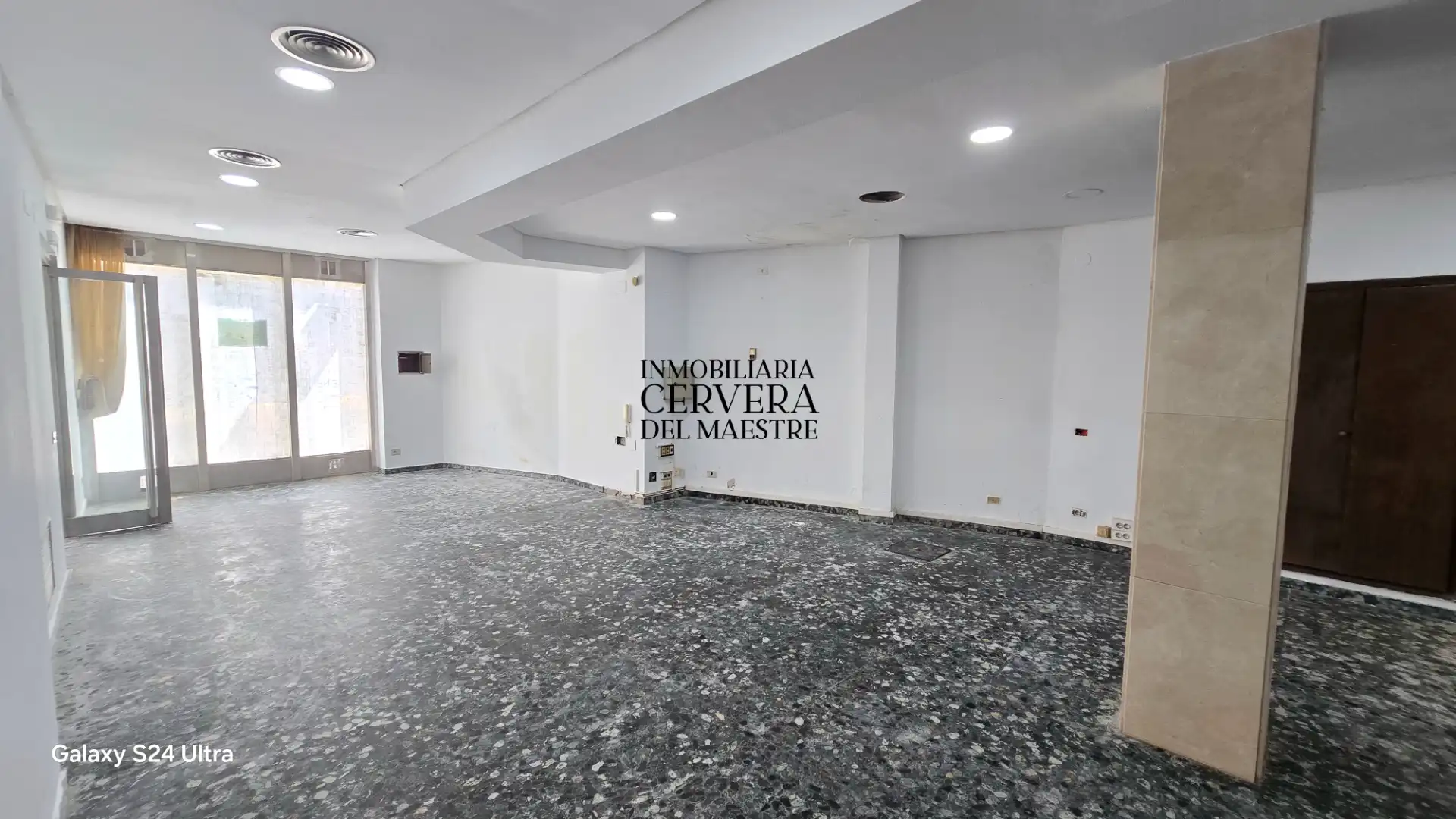 Oficina en venta en Cervera del Maestre