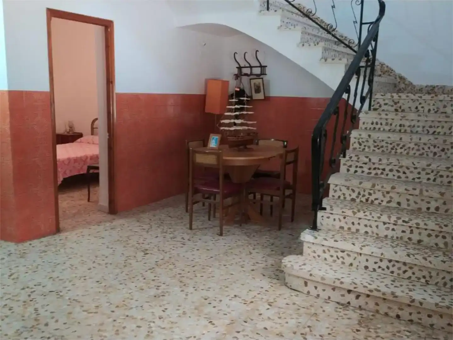 Casa adosada en venta en Consuegra, Toledo