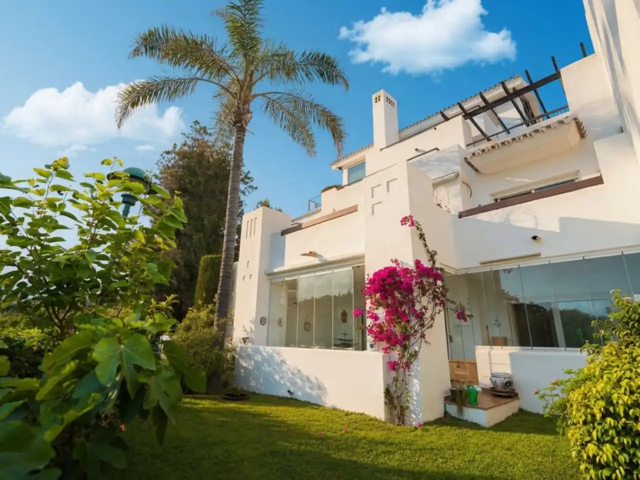 Exterior view of Ground floor for sale in Marbella  with Air Conditioner, Heating and Private garden