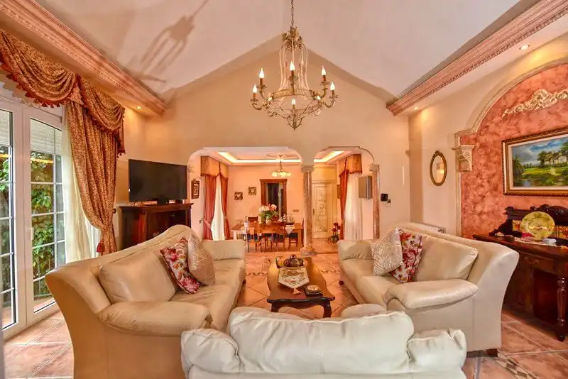 Sala de estar de Casa o chalet en venta en Alhaurín El Grande con Aire acondicionado, Calefacción y Terraza