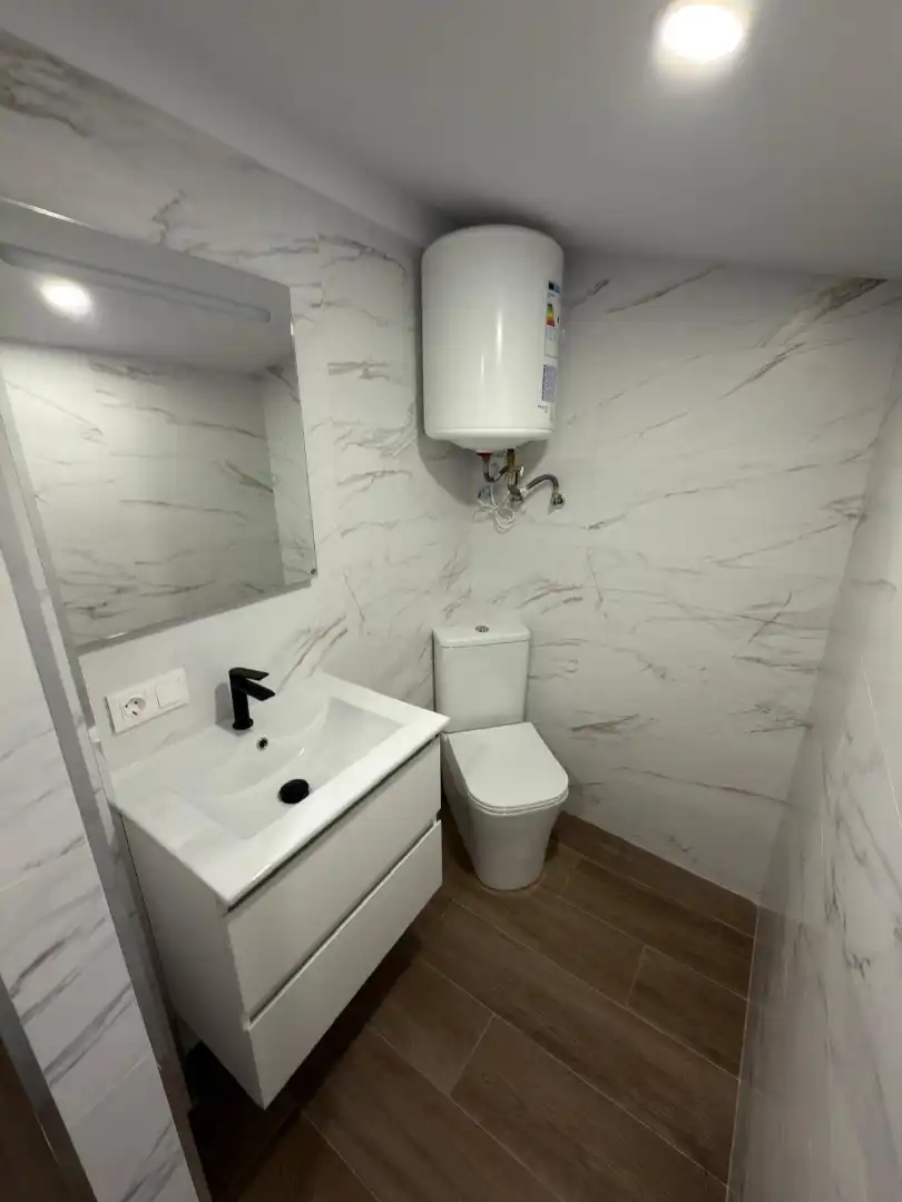 Bathroom of Flat for rent in Centre - Zona Alta  