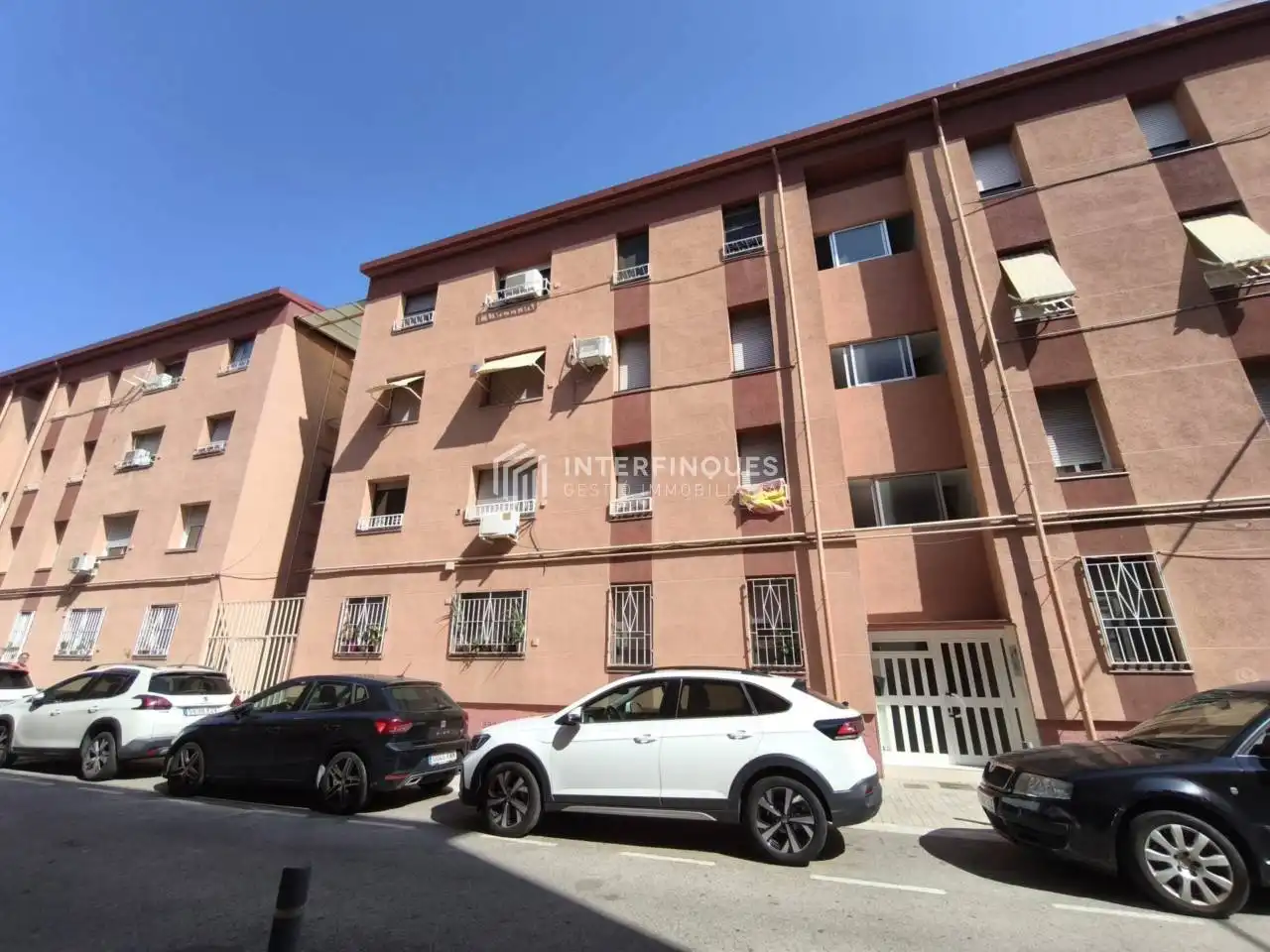 Vista exterior de Piso en venta en Badalona con Aire acondicionado y Calefacción