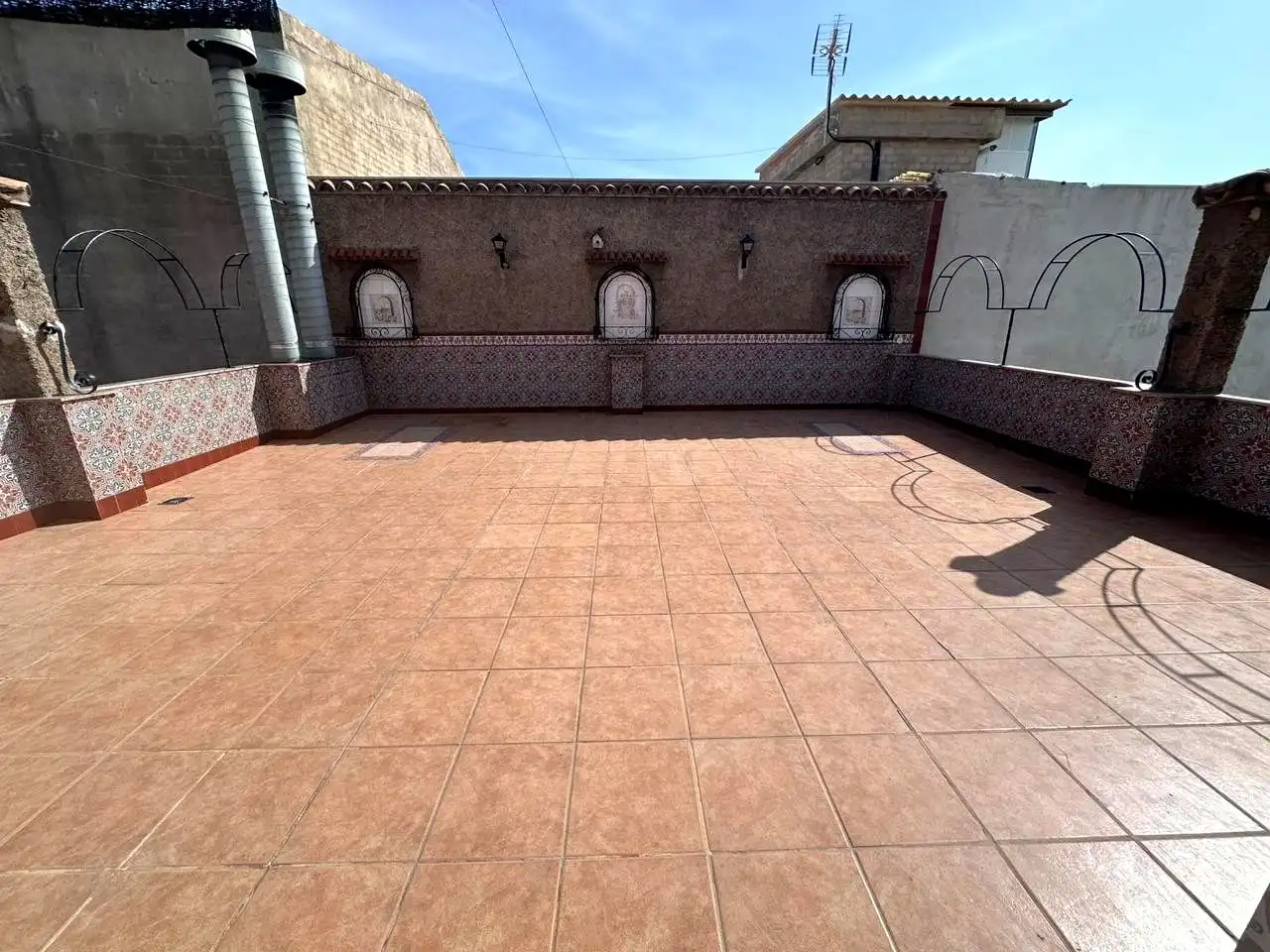 Terraza de Casa o chalet en venta en Castellón de la Plana / Castelló de la Plana con Aire acondicionado, Calefacción y Terraza