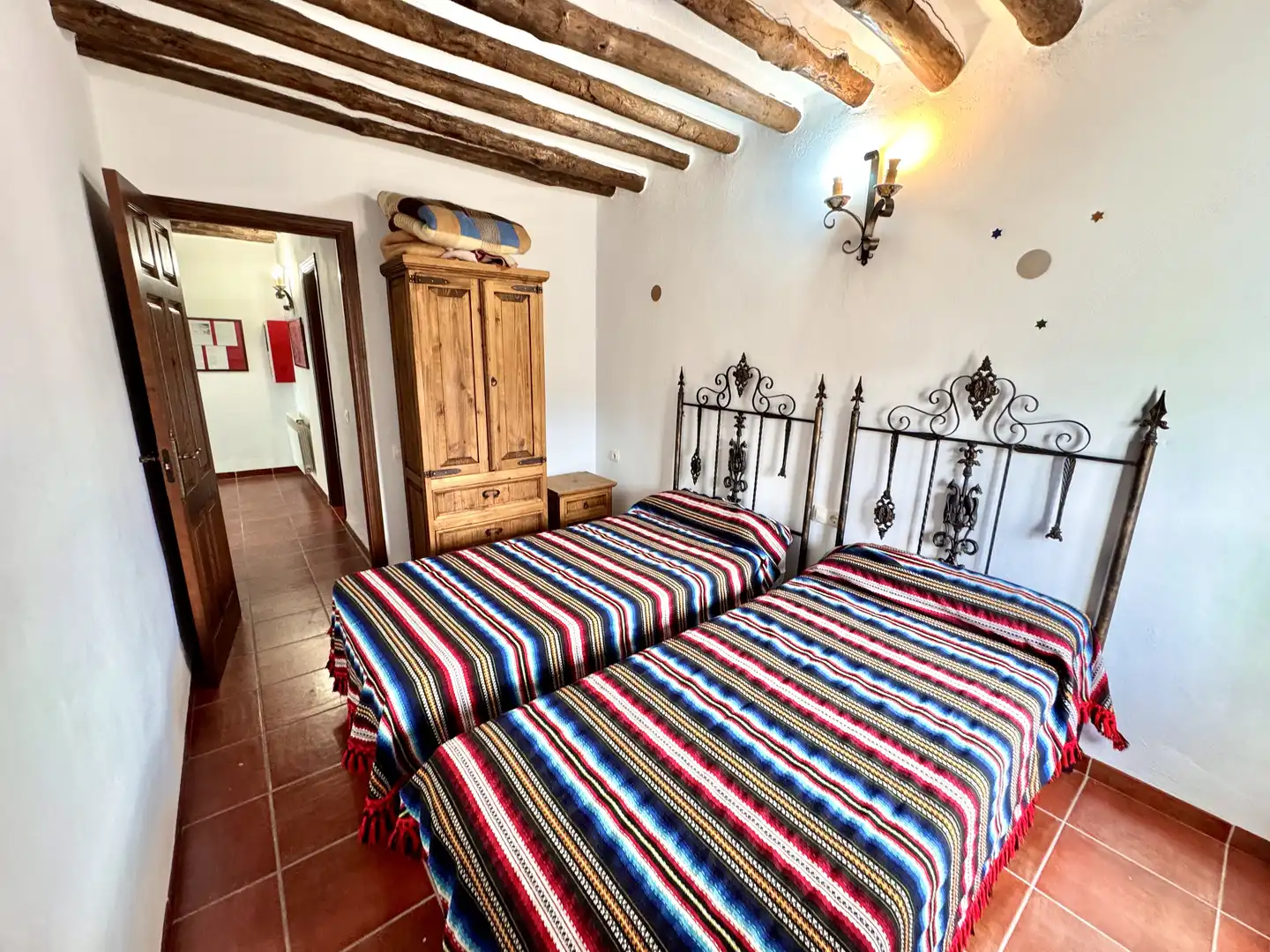 Bedroom of Buildings for sale in Juviles  with Alarm