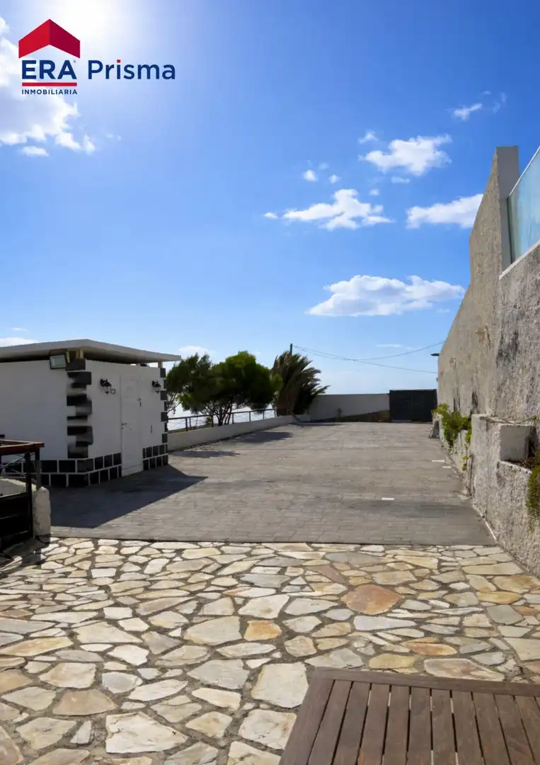 Vista exterior de Casa o chalet en venta en Fasnia con Aire acondicionado, Jardín privado y Piscina