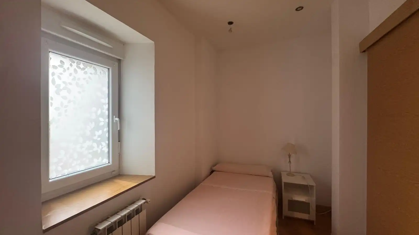 Bedroom of Flat for rent in Santander  with Heating, Parquet flooring and Furnished
