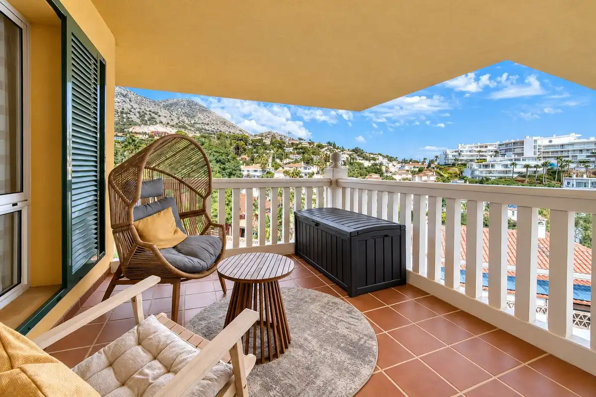 Apartamento con piscina en venta en El Higuerón, imagen 24