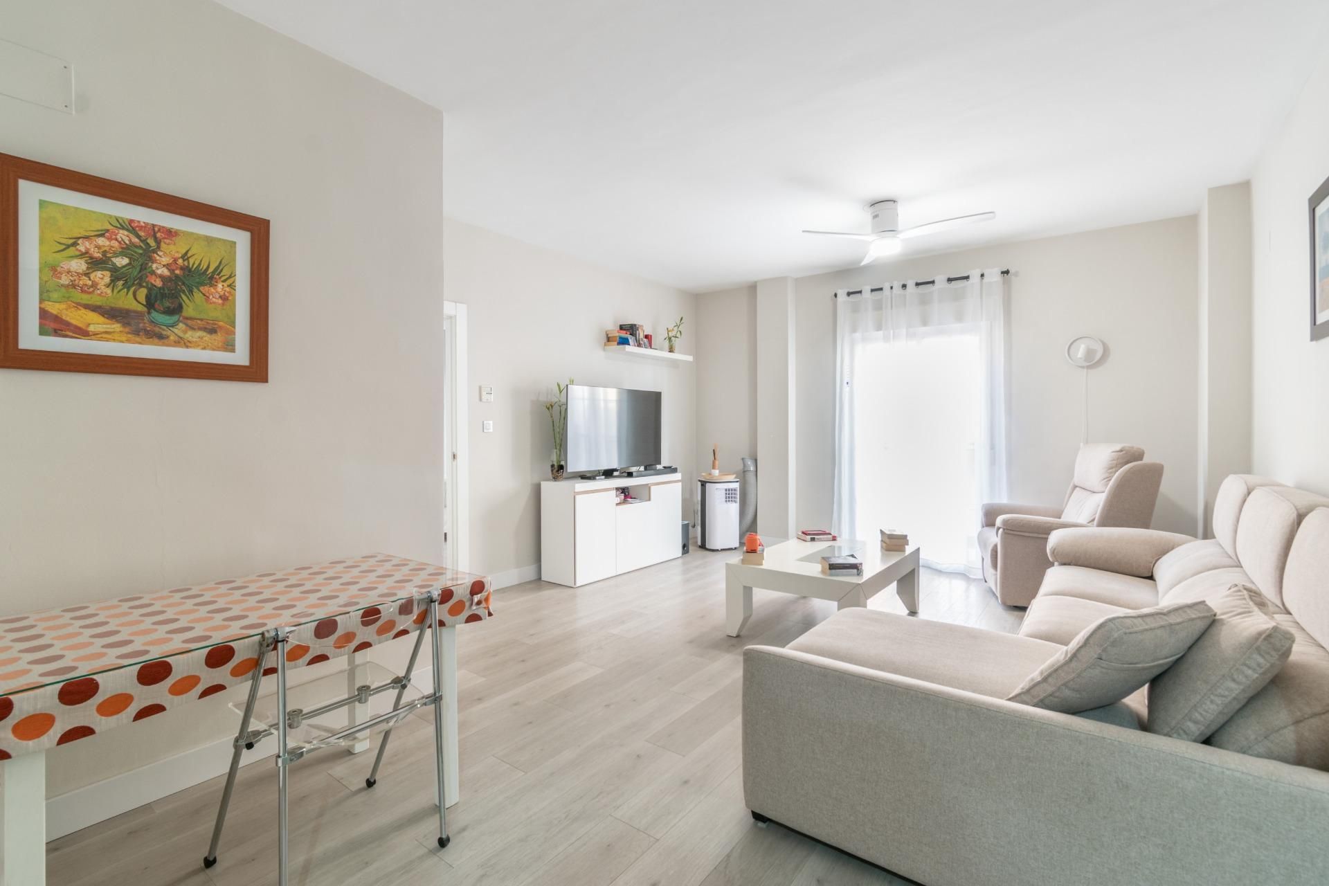 Living room of Flat for sale in  Madrid Capital  with Parquet flooring