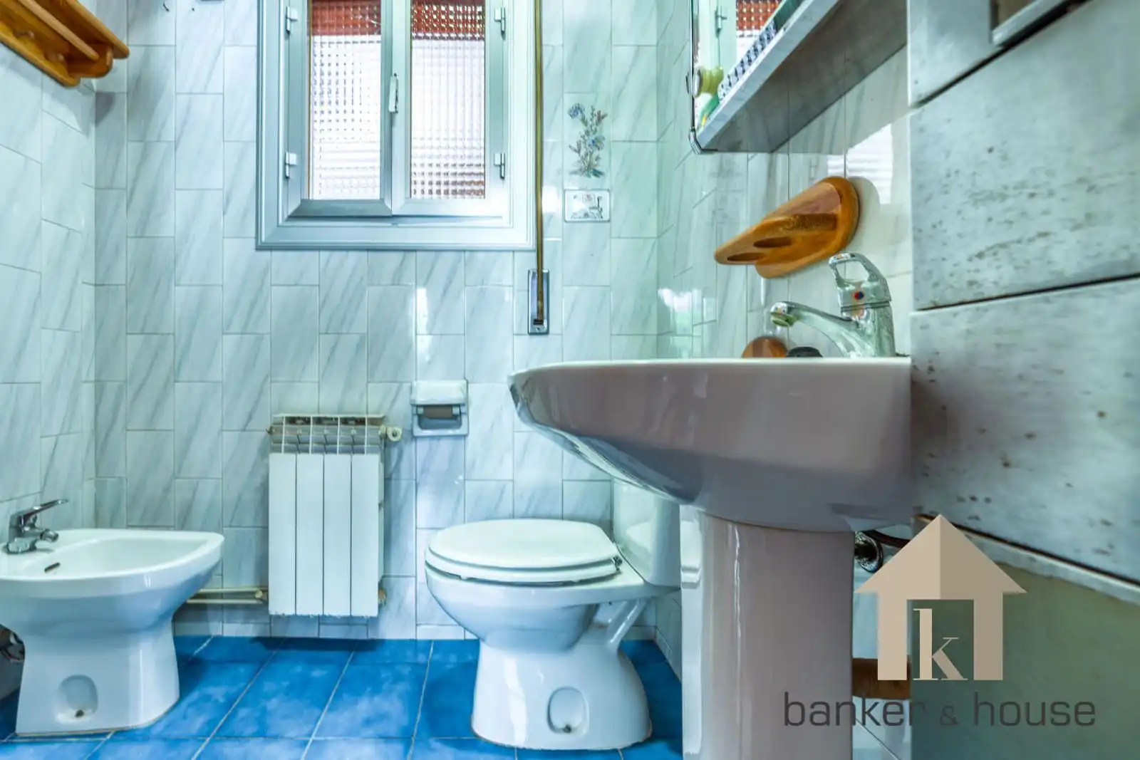 Badezimmer von Haus oder Chalet zum Verkauf in Cerdanyola del Vallès mit Heizung, Parkett und Terrasse