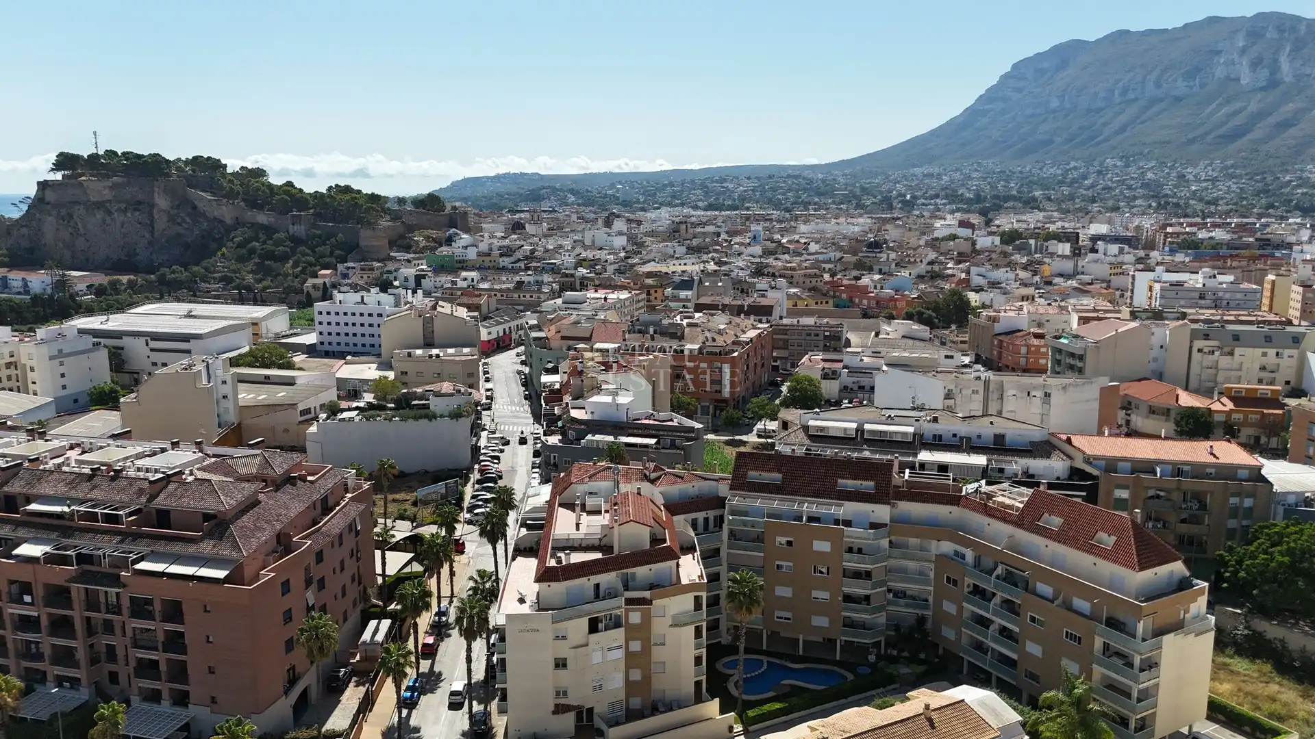 Vista exterior de Piso en venta en Dénia con Aire acondicionado, Calefacción y Trastero