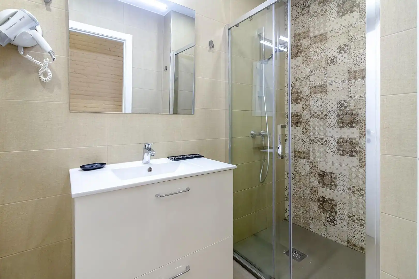 Badezimmer von Gebäude zum Verkauf in Sitges