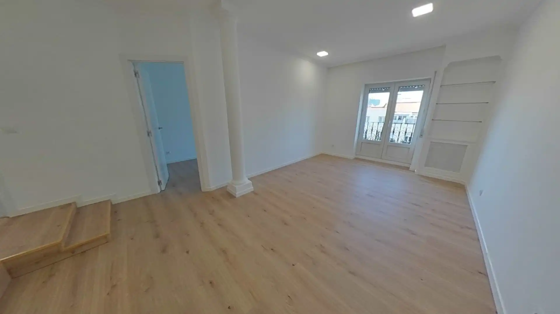 Wohnung zum Verkauf in Madrid mit Heizung, Terrasse und Ofen