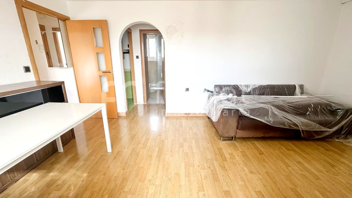 Bedroom of Flat for sale in Sabadell  with Air Conditioner