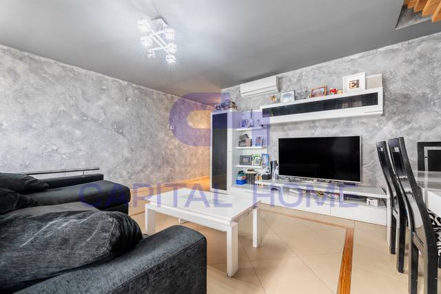 Piso en Venta en Calle de Jacinto González en Centro