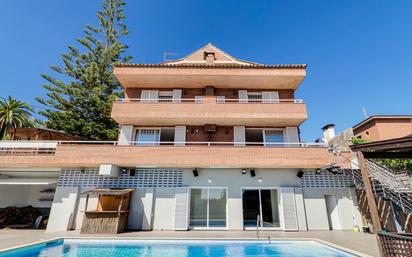 Exterior view of House or chalet for sale in Sant Just Desvern  with Air Conditioner, Terrace and Swimming Pool