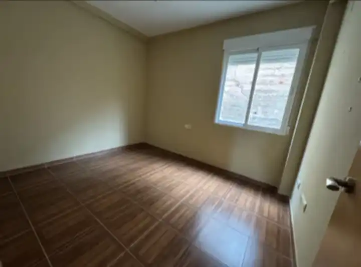 Habitación de Casa adosada de alquiler en Serra con Jardín privado, Terraza y Horno