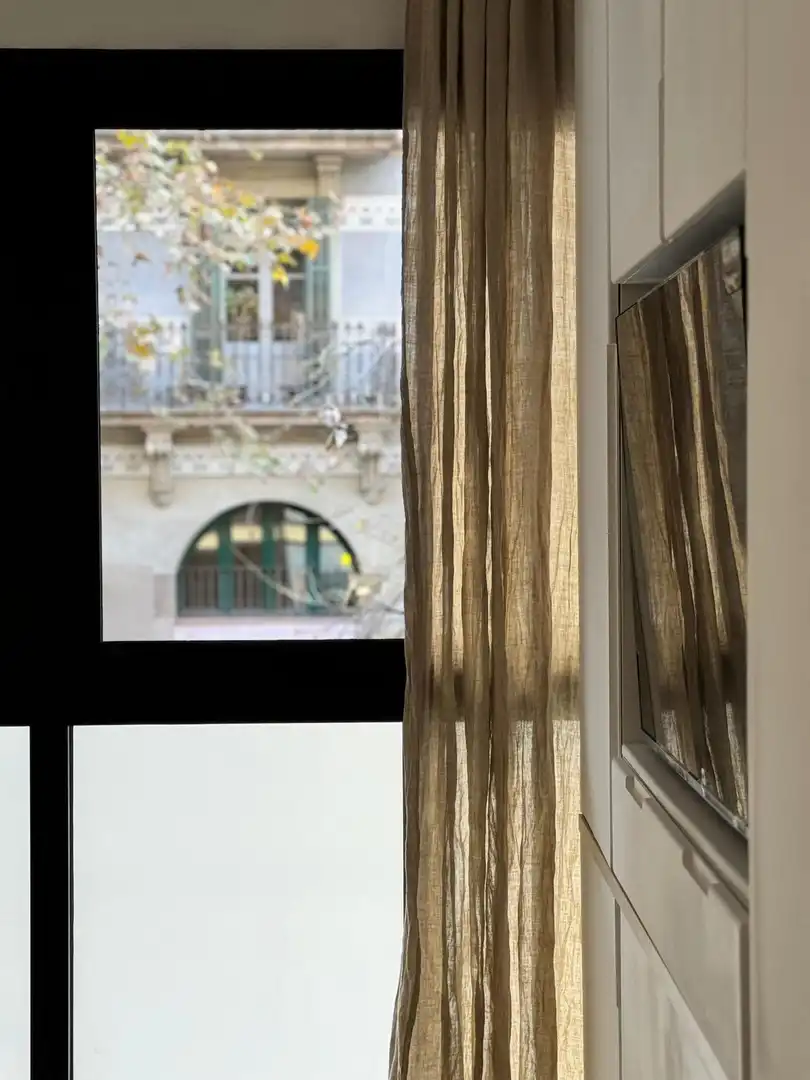 Vista exterior de Piso de alquiler en Barcelona con Calefacción