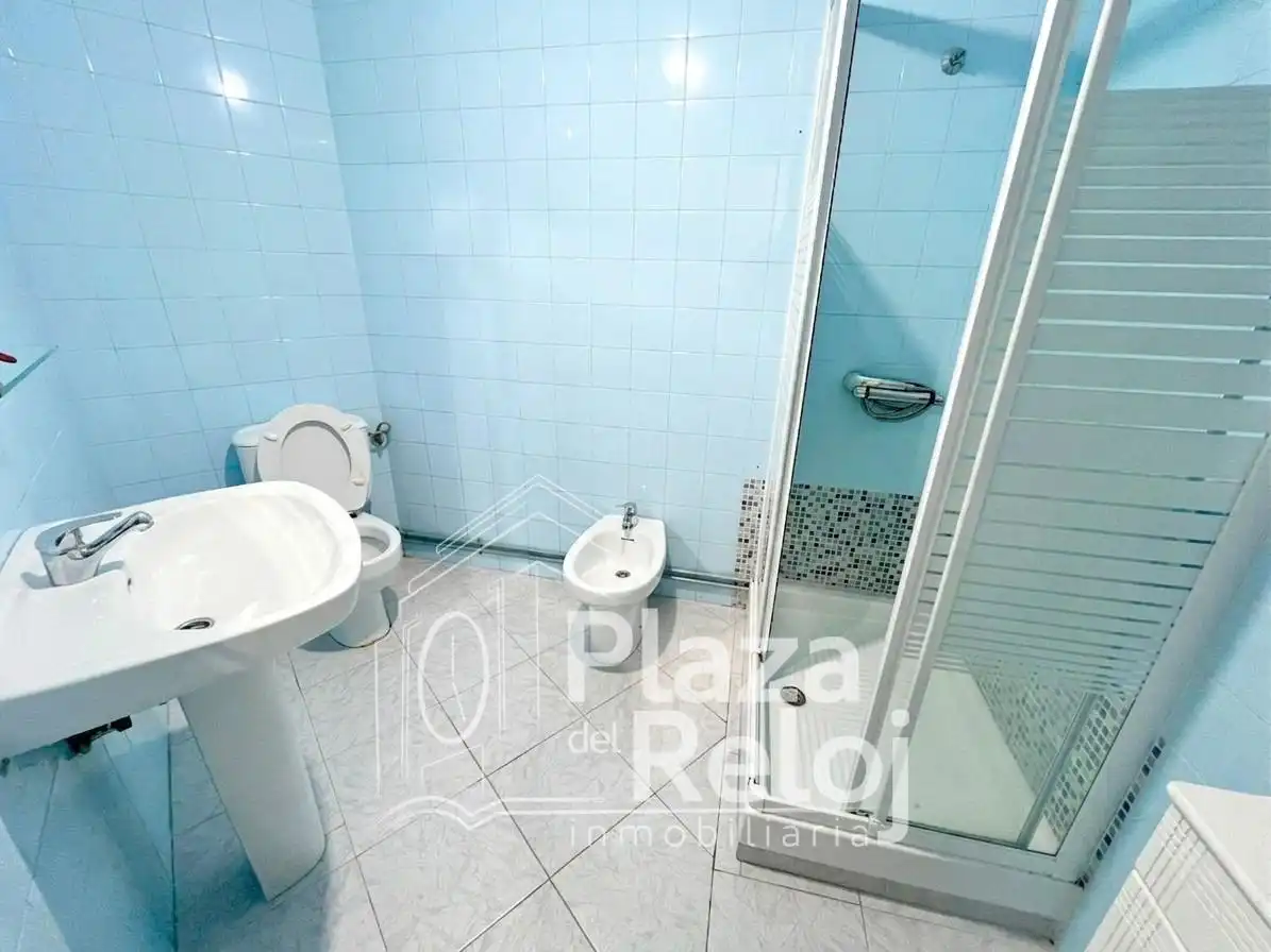 Badezimmer von Wohnung zum Verkauf in Talavera de la Reina mit Klimaanlage, Heizung und Terrasse