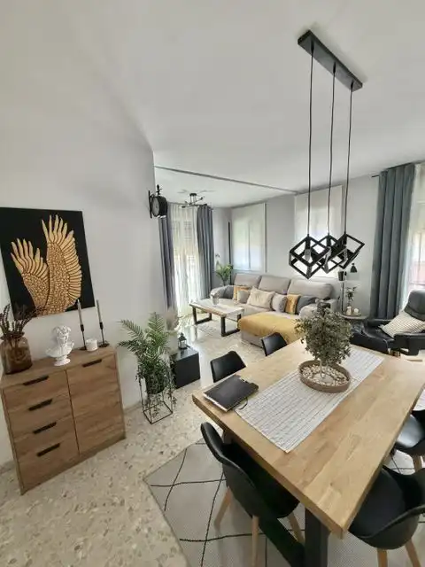 Sala de estar de Piso en venta en Coria del Río con Aire acondicionado y Terraza