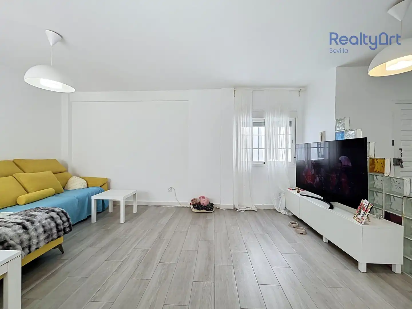 Sala de estar de Piso en venta en Sevilla con Aire acondicionado, Calefacción y Terraza
