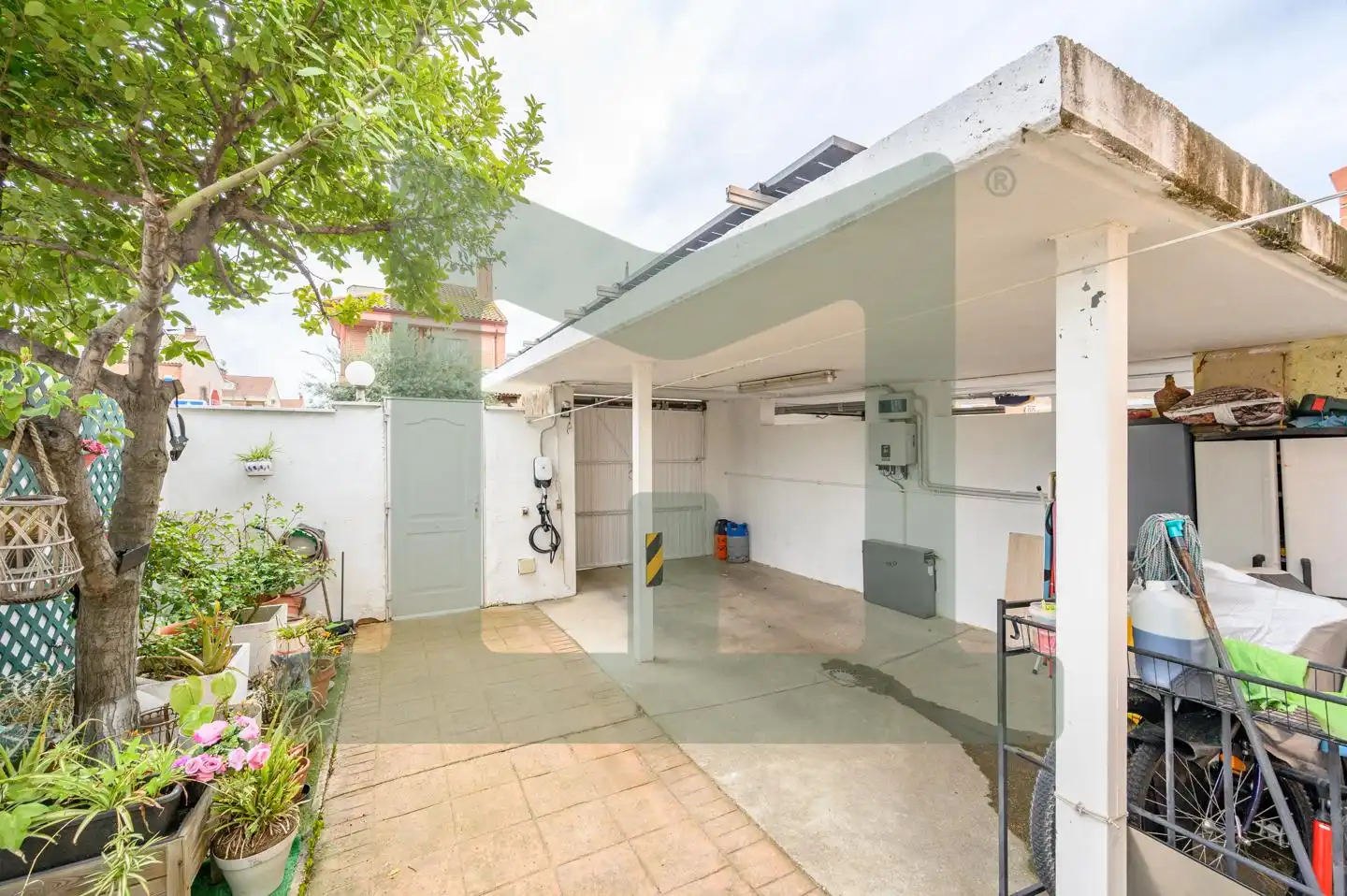 Exterior view of Detached homes for sale in Parla  with Air Conditioner, Heating and Private garden