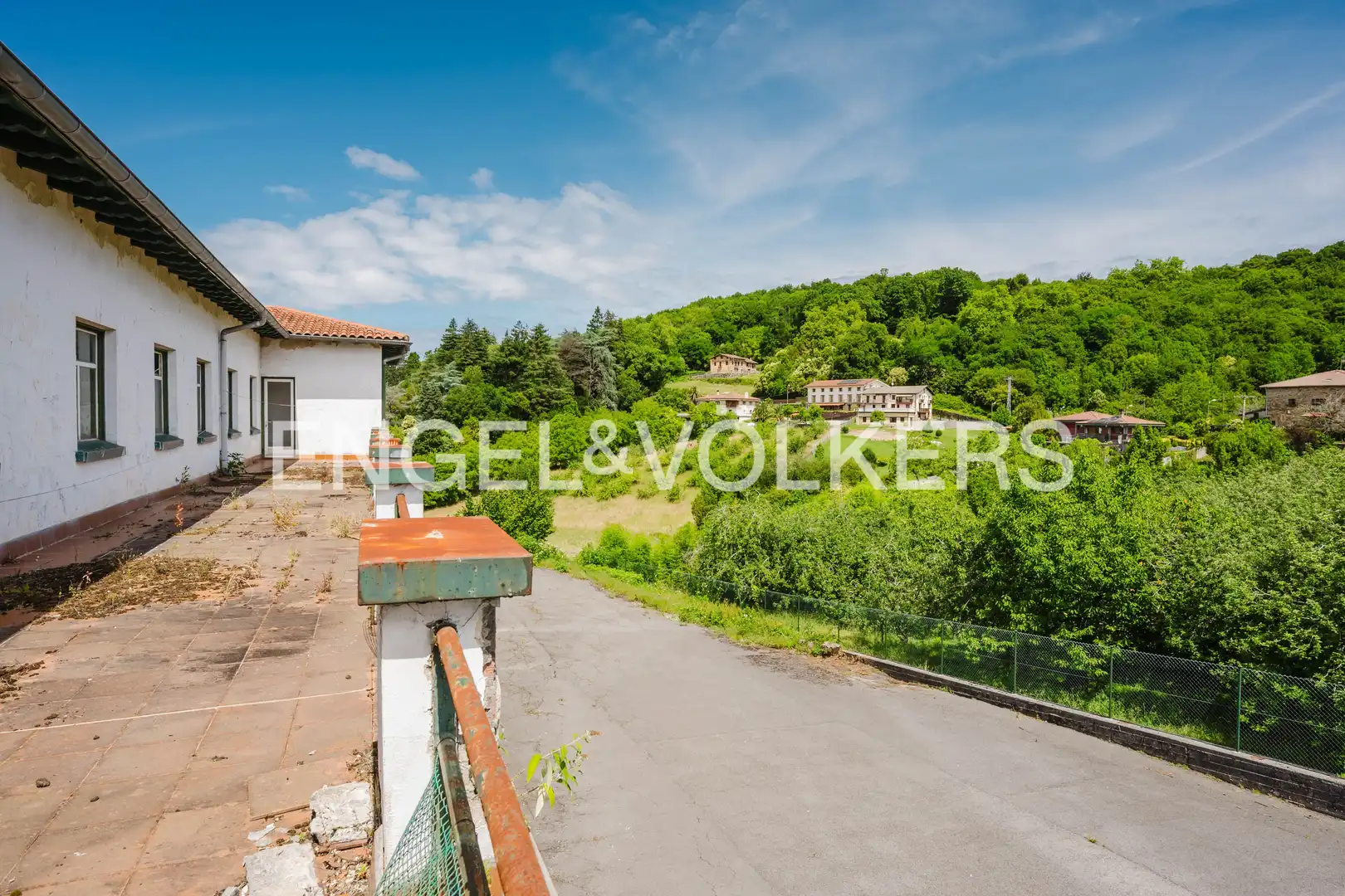 Houses for sale in Donostia - San Sebastián   with Air Conditioner, Heating and Private garden