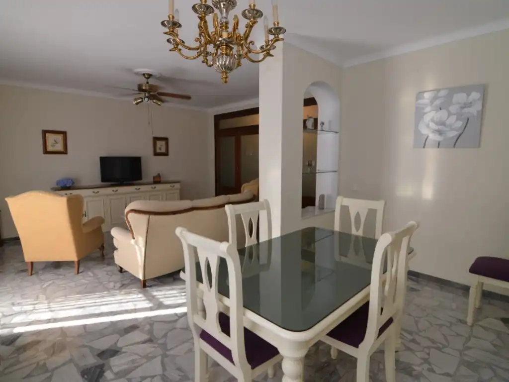 Wohnung zur Miete in Calle Francisco Rivera Paquirri, San José de la Rinconada