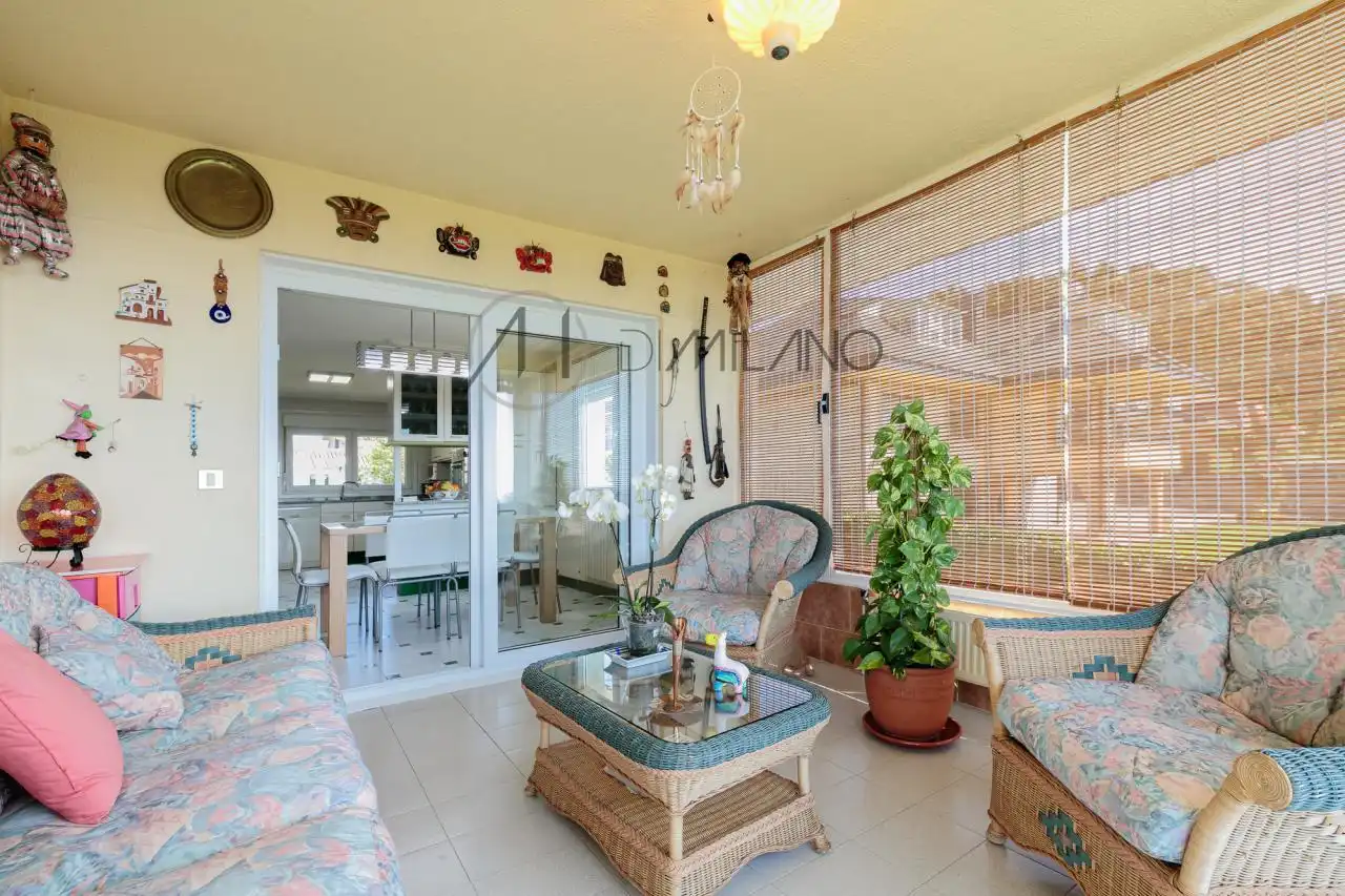 Casa o chalet en venta en Vigo  con Calefacción, Jardín privado y Parquet