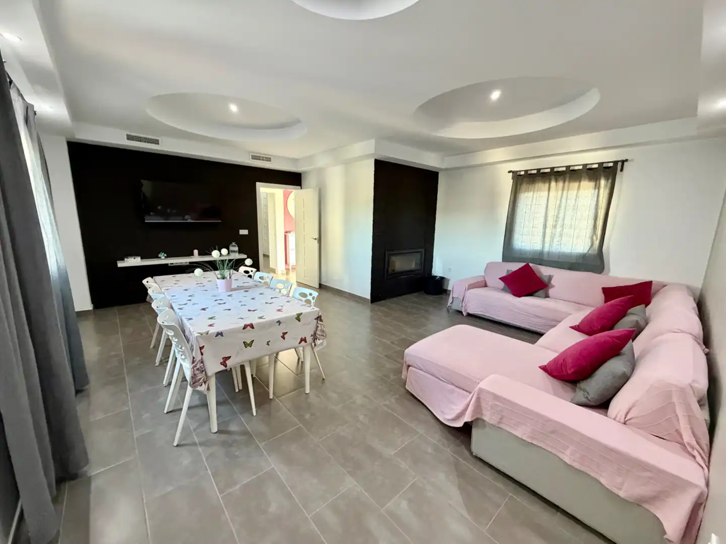 Sala de estar de Finca rústica en venta en Arcos de la Frontera con Aire acondicionado, Calefacción y Jardín privado